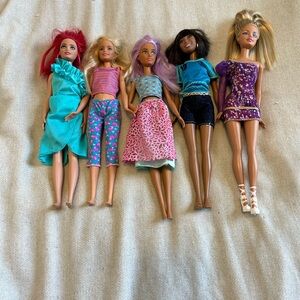 Lot of newer Barbies